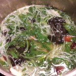multinational-soupe-aux-vermicelles-epinards-et-shiitakes